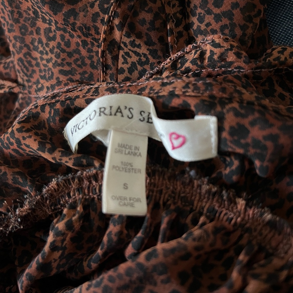 Victoria’s Secret nighty - Picture 5 of 5